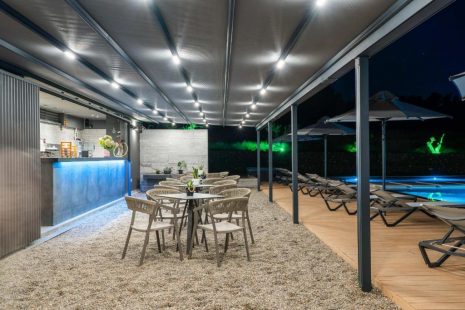 Bar image